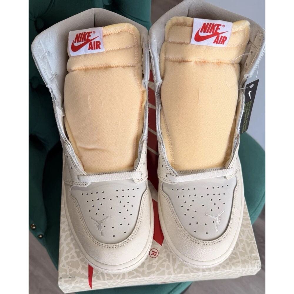 Nike Air Jordan 1 High OG Sail University Red Size 13 DZ5485-160 OG Box DS - Picture 11 of 11